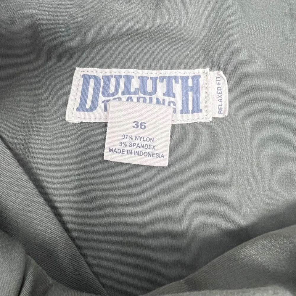 Duluth Trading Co Dry On The Fly Shorts Mens 36 Green Relaxed Fit Cargo Tactical